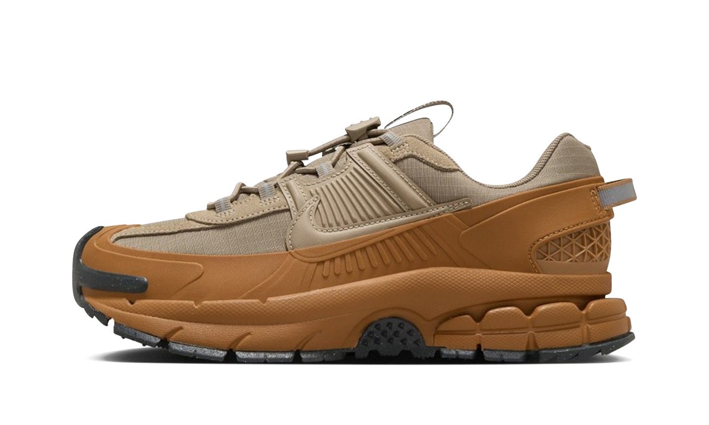 Zoom Vomero Roam WMNS"Flax" HQ2181 200