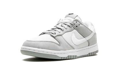 DUNK LOW LX NBHD WMNS"Light Smoke Grey" FB7720 002