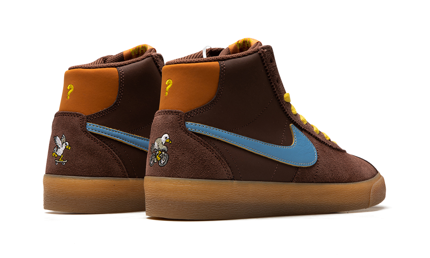 SB BRUIN HIGH WMNS"Why So Sad ?" DX4325 200