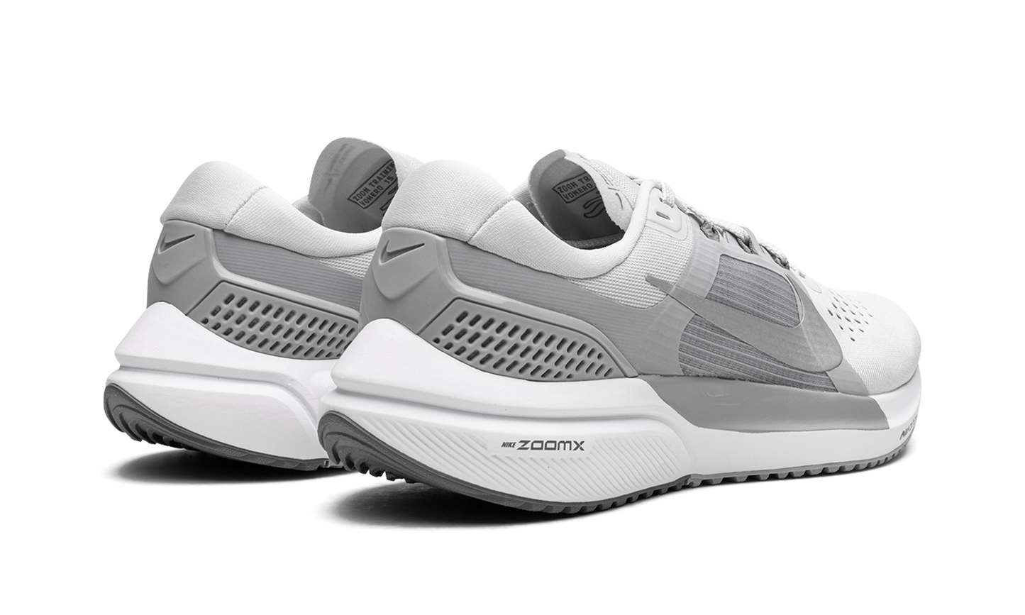 AIR ZOOM VOMERO 15 MNS WMNS CU1856 002