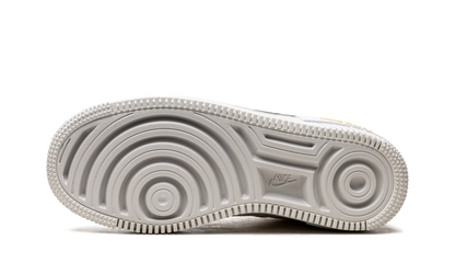 AF1 SHADO WMNS"Sail/ Citron Tint" DR7883 101