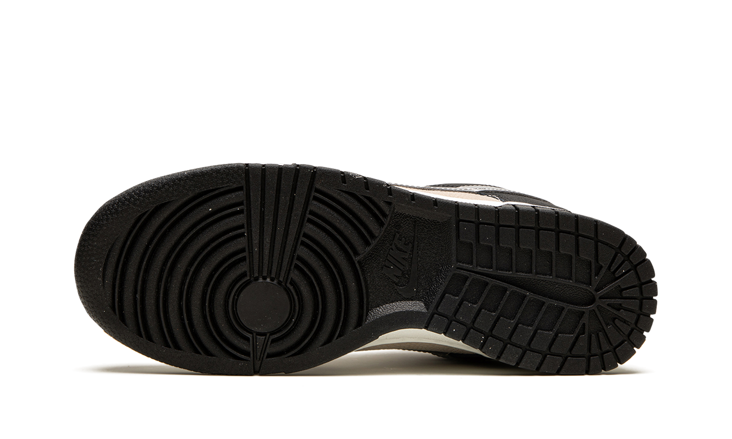 DUNK LO MNS WMNS"Starry Laces" DZ4712 001