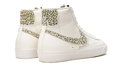 BLAZER MID'77 SE WMNS"Leopard" DH9633 100