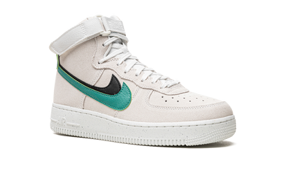 AIR FORCE 1 SE MNS WMNS DO9460 100