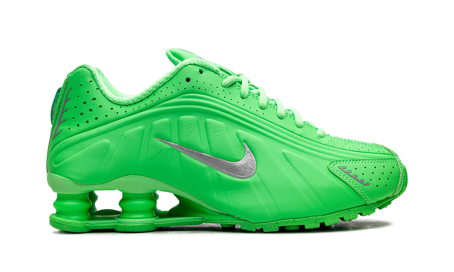 Shox R4 WMNS"Green Strike" HV0839 398