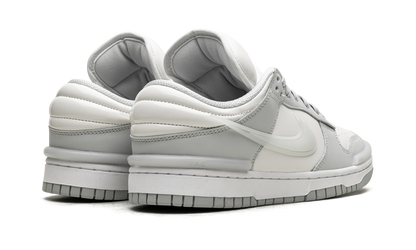 Dunk Low Twist WMNS"LIGHT SILVER" DZ2794 004