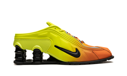 SHOX R4 MULE WMNS"Martine Rose - Safety Orange" DQ2401 800