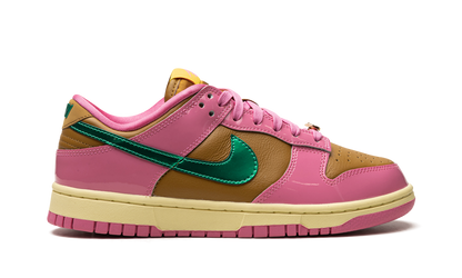 DUNK LOW WMNS"Parris Goebel" FN2721 600