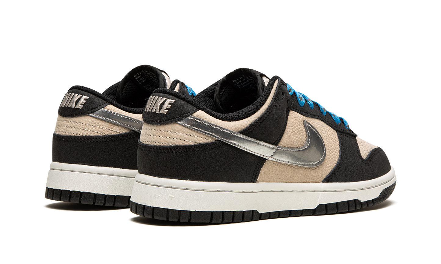 DUNK LO MNS WMNS"Starry Laces" DZ4712 001