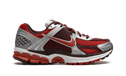 ZOOM VOMERO 5 WMNS"Team Red" FN7778 600