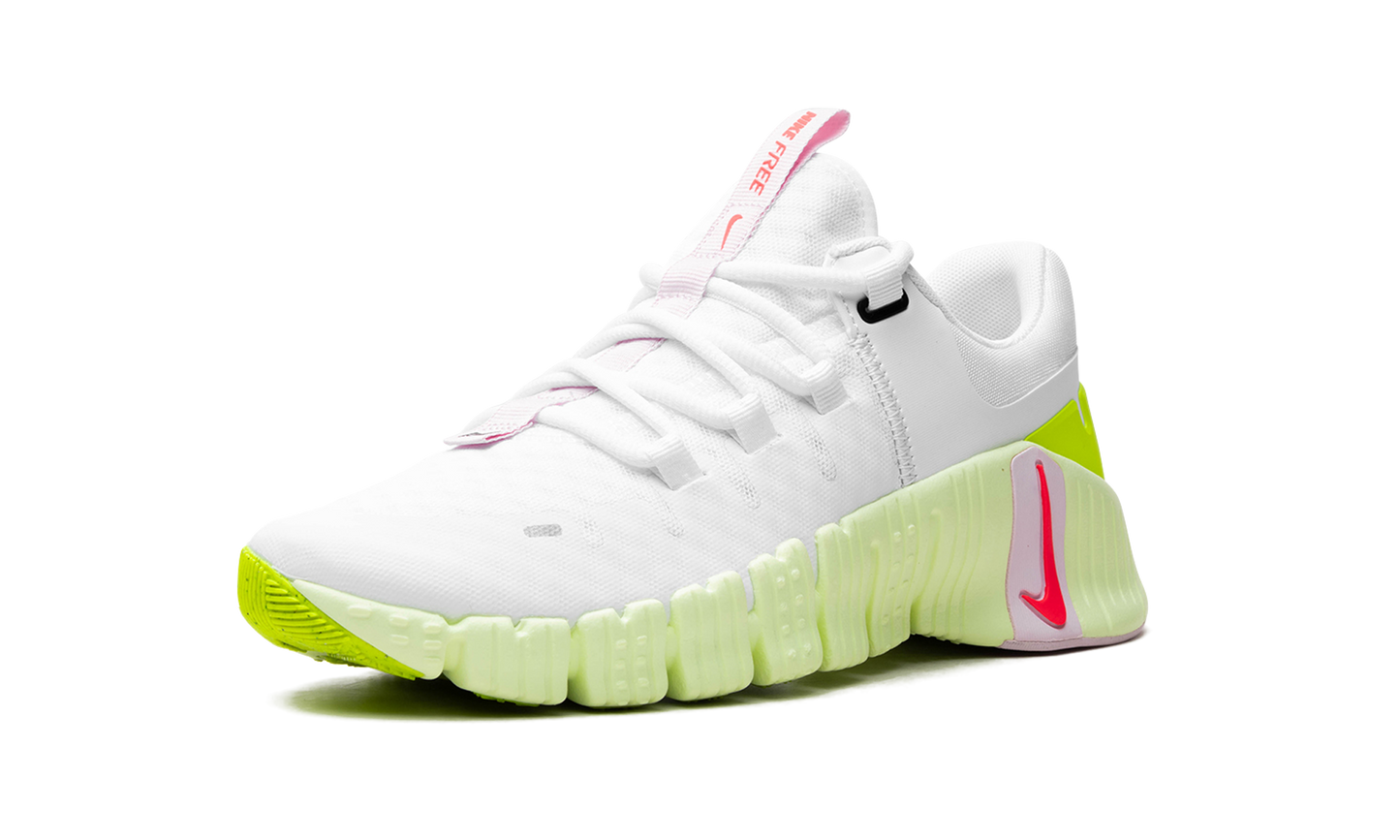 Free Metcon 5 WMNS"Barely Volt Pink Foam" DV3950 104