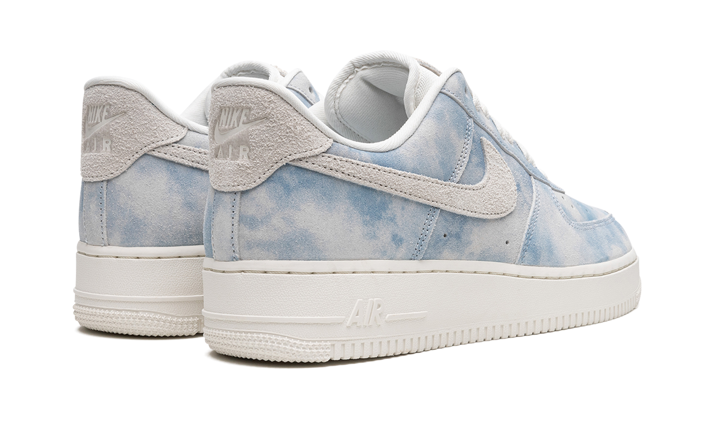 AIR FORCE 1 LO SE MNS WMNS"Clouds" FD0883 400