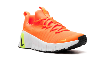 Free Metcon 6 WMNS"Orange" FJ7126 800