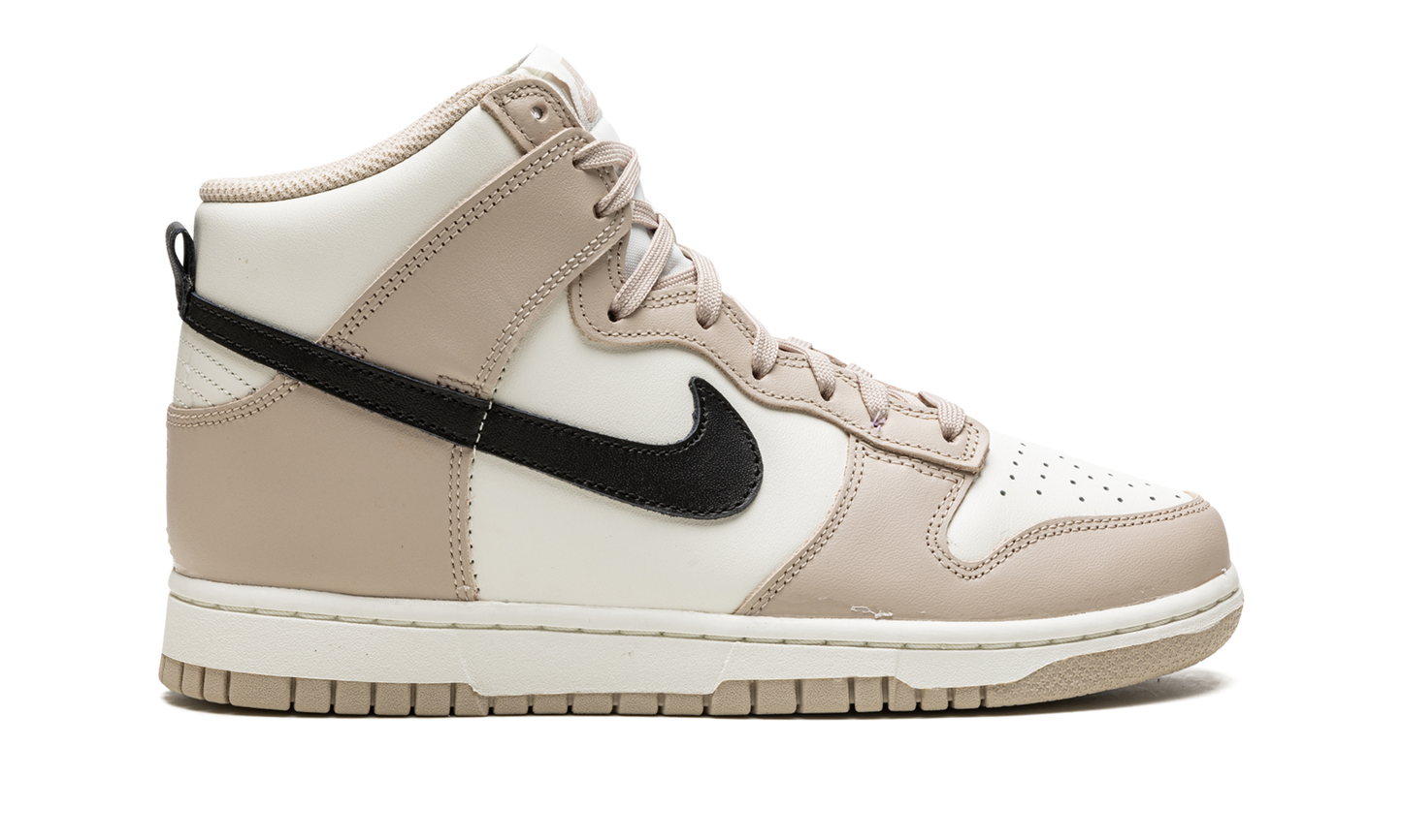 DUNK HIGH WMNS"Fossil Stone" DD1869 200