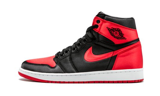 1 Retro High OG SE "Satin Banned"