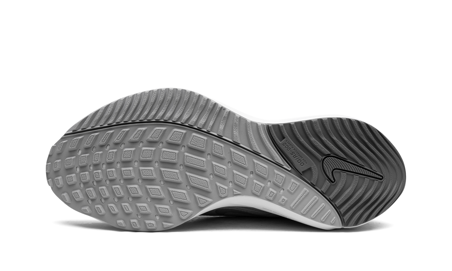 AIR ZOOM VOMERO 15 MNS WMNS CU1856 002