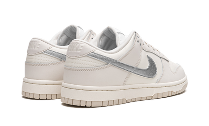 DUNK LO ESS TREND MNS WMNS"Sail/ Oxygen Purple" DX5930 100