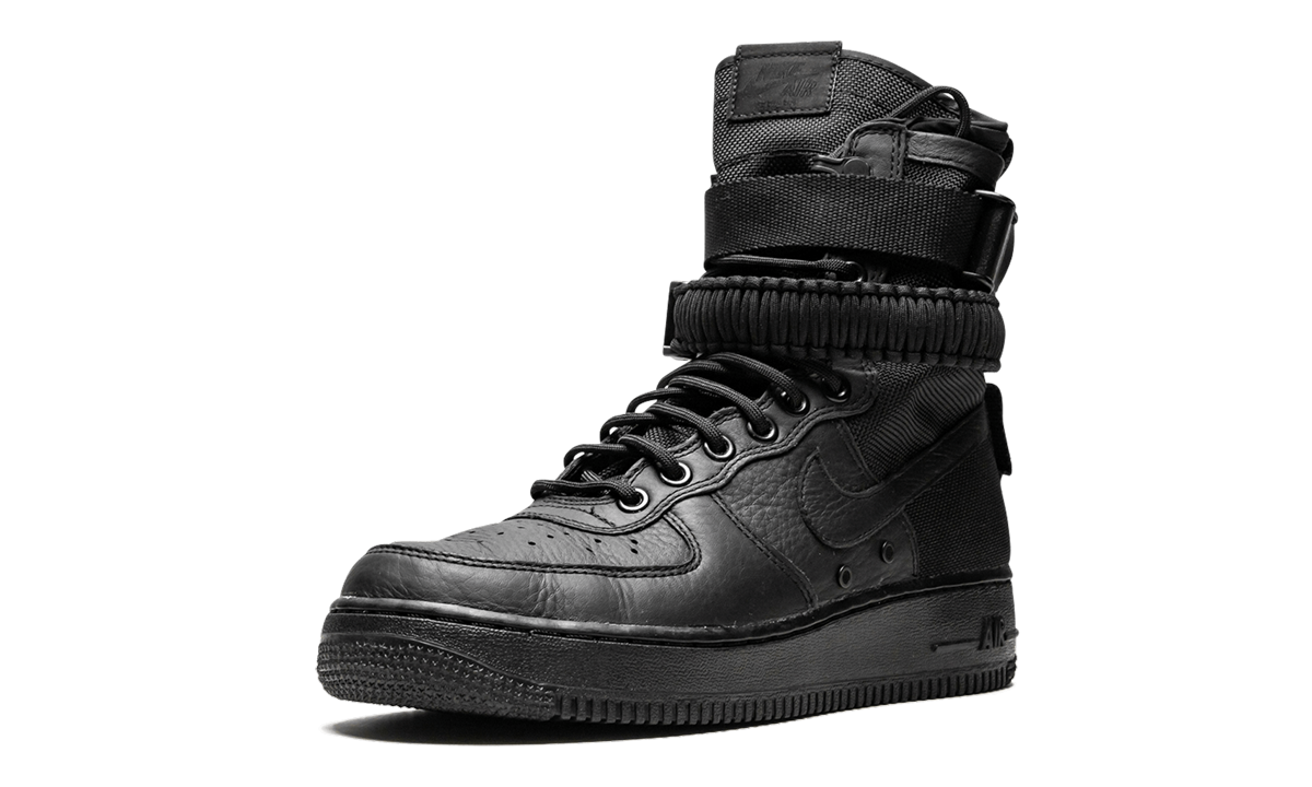 SF AF1 WMNS 857872 002
