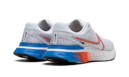 REACT INFINITY RUN FK 3 WMNS"Grey Bright Crimson" DV2178 001