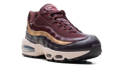 Air Max 95 SE WMNS"Big Bubble Burgundy Crush" IB6398 600