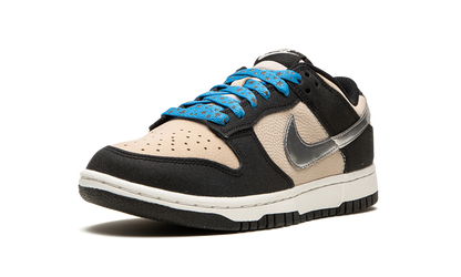DUNK LO MNS WMNS"Starry Laces" DZ4712 001