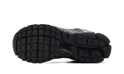 Zoom Vomero 5 WMNS"Black Patent" II6236 001