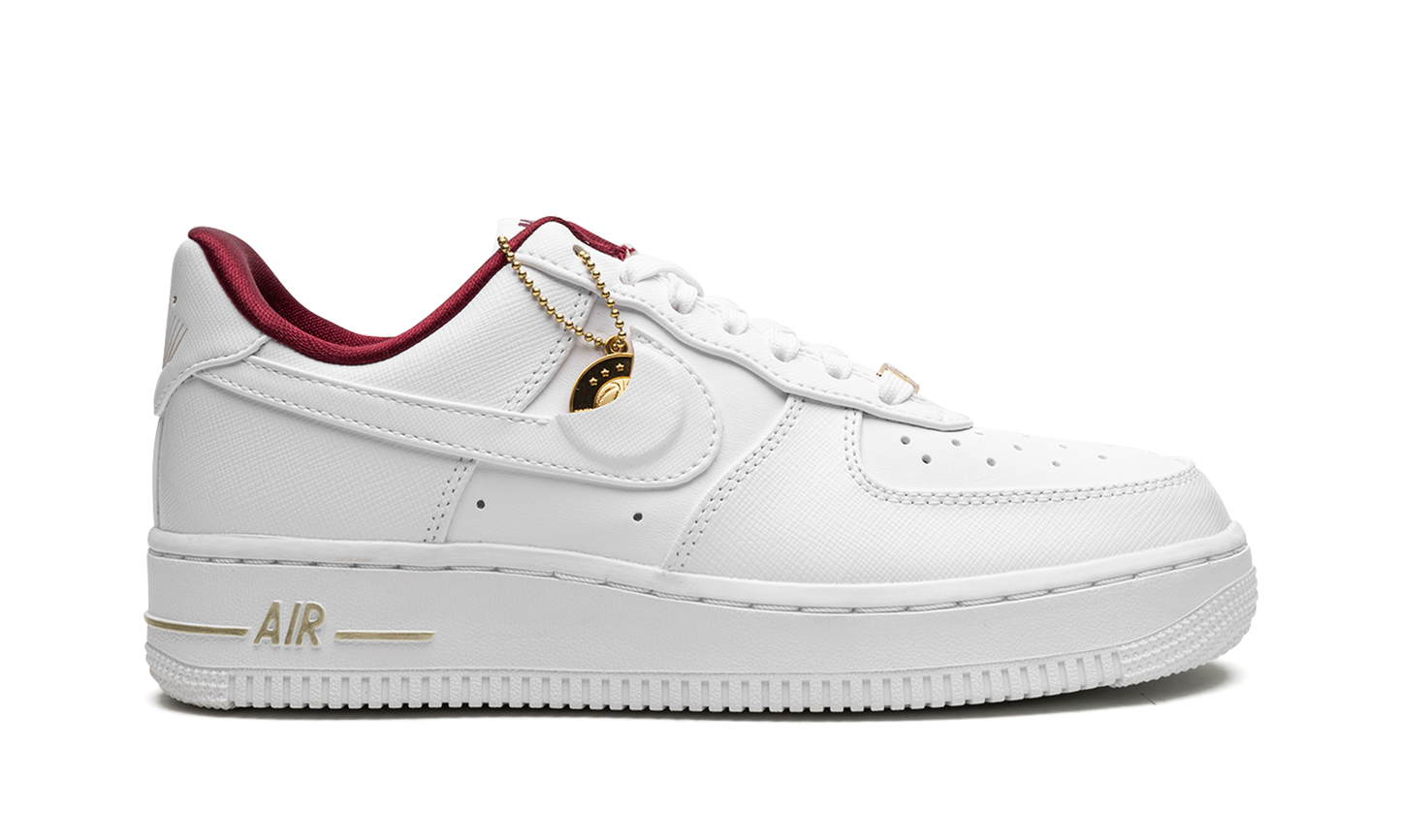 AIR FORCE 1 LO MNS WMNS"Just Do It" DV7584 100