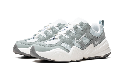 Tech Hera WMNS"Mica Green Grey" dr9761 001