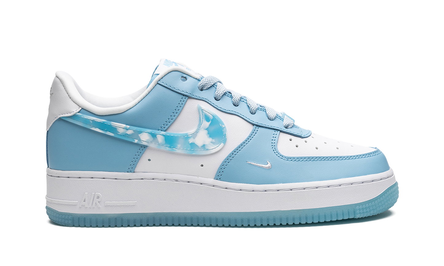 AIR FORCE 1'07 LX MNS WMNS"Nail Art White Blue" DX2937 100