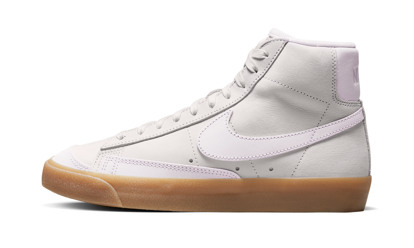 BLAZER MID PREMIUM WMNS"Pearl Pink/Gum" DQ7572 600