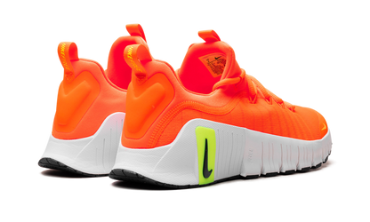 Free Metcon 6 WMNS"Orange" FJ7126 800