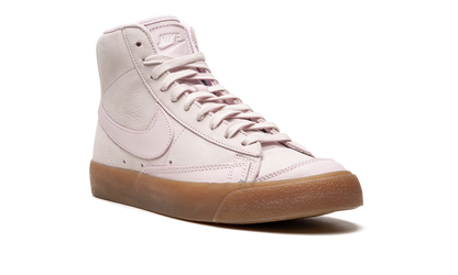 BLAZER MID PREMIUM WMNS"Pearl Pink/Gum" DQ7572 600