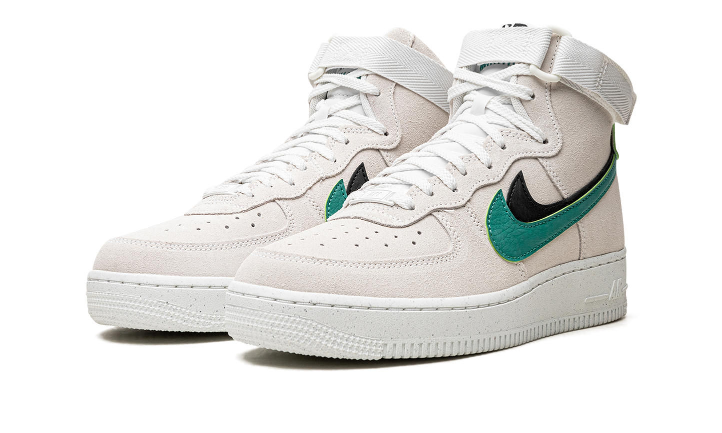 AIR FORCE 1 SE MNS WMNS DO9460 100