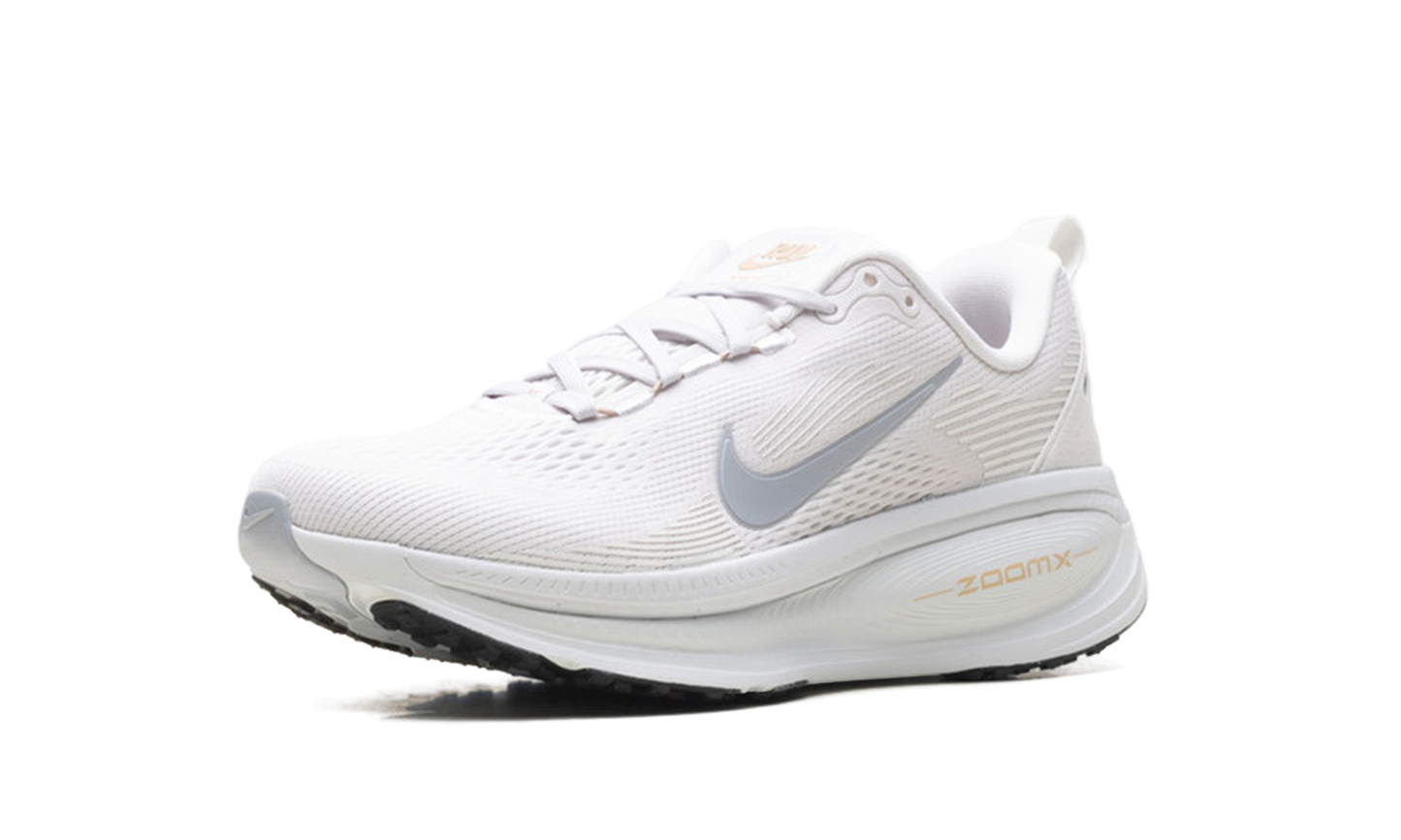 Vomero 18 WMNS"Vast Grey Summit White" HM6804 007