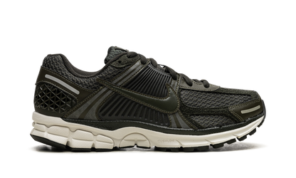 ZOOM VOMERO 5 WMNS"Sequoia" FQ8898 325