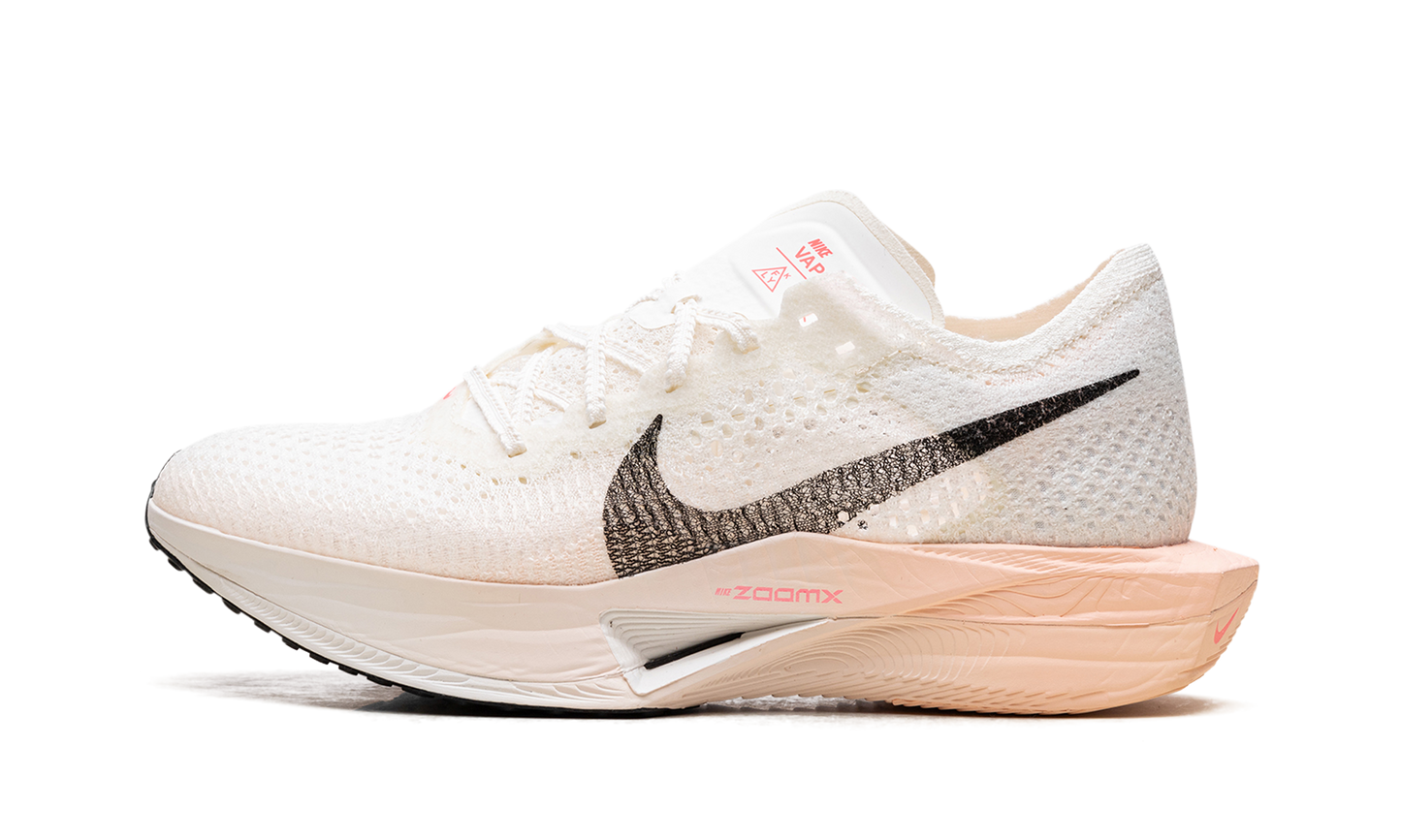 ZoomX Invincible Run 3 WMNS"Sail Guava Ice" DV4130 103