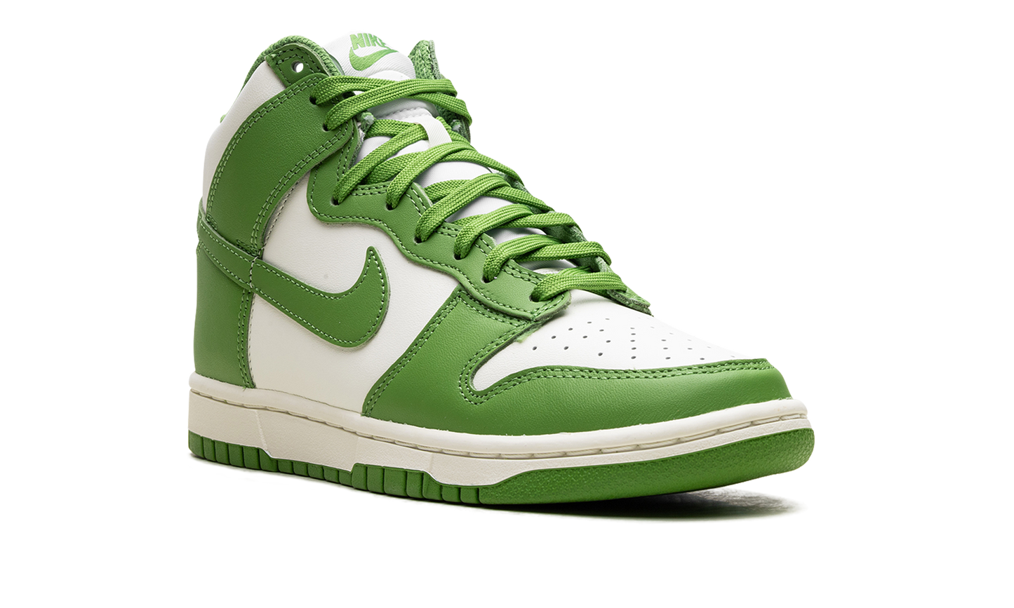 DUNK HIGH WMNS"Chlorophyll" DD1869 300