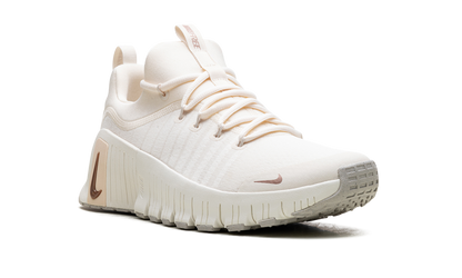 Free Metcon 6 WMNS"Pale Ivory/ Guava Ice/ Sail/ Metallic Red Bronze" FJ7126 100