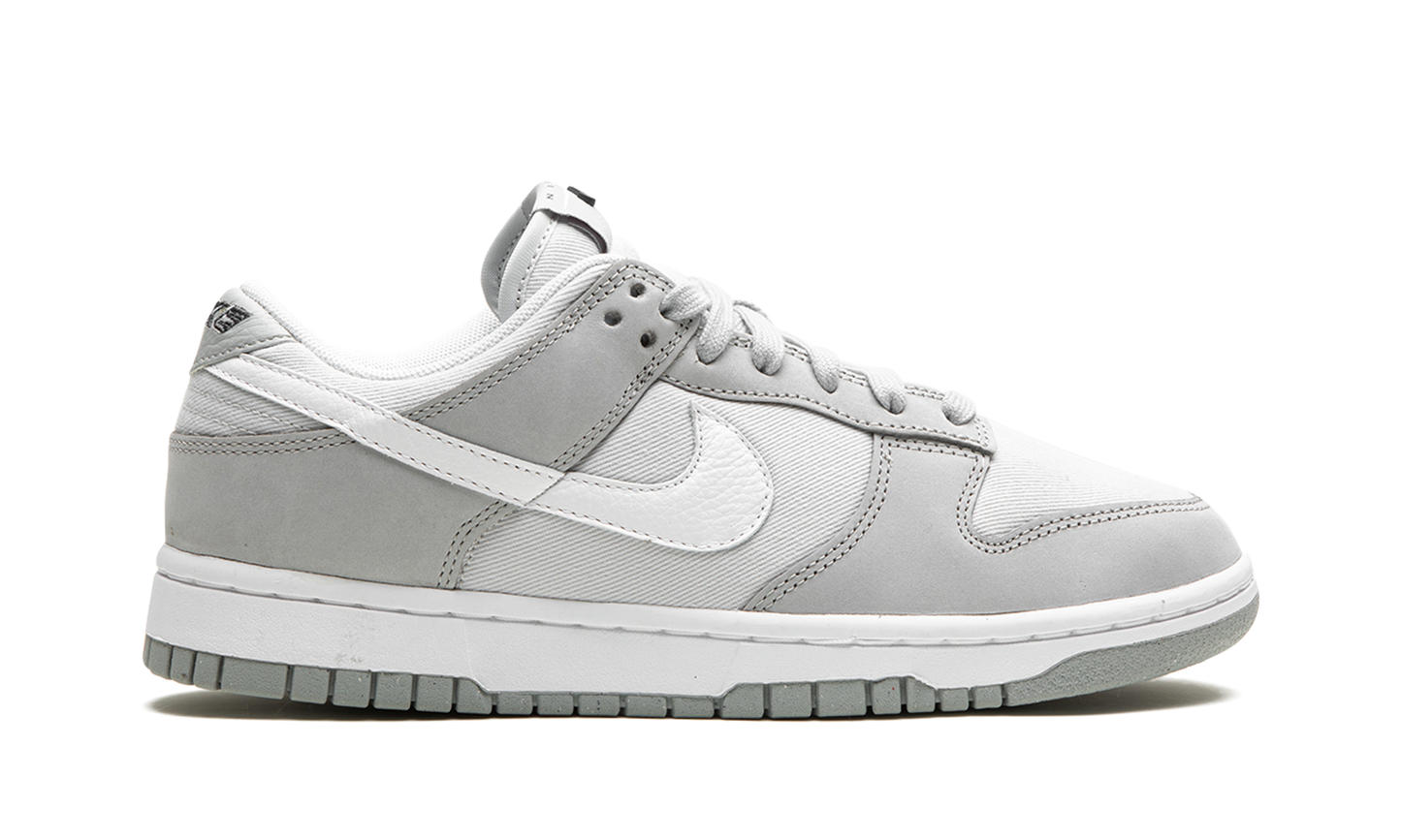 DUNK LOW LX NBHD WMNS"Light Smoke Grey" FB7720 002