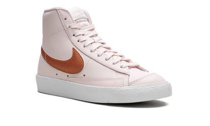 BLAZER MID'77 ESSENTIAL WMNS"LIGHT SOFT PINK" DQ7574 600