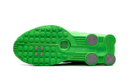 Shox R4 WMNS"Green Strike" HV0839 398