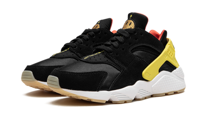 AIR HUARACHE WMNS"Go the Extra Smile" DO5873 001