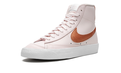 BLAZER MID'77 ESSENTIAL WMNS"LIGHT SOFT PINK" DQ7574 600