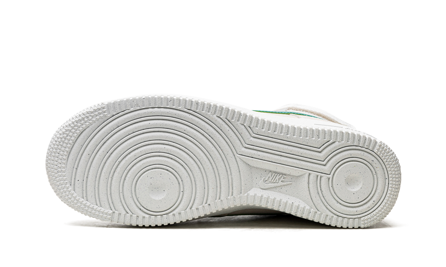 AIR FORCE 1 SE MNS WMNS DO9460 100
