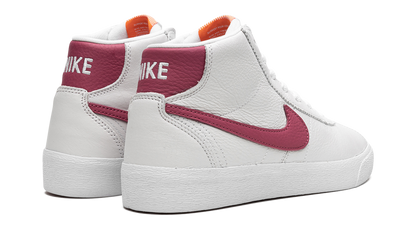 SB BRUIN HI ISO WMNS DR0127 161