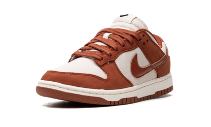 DUNK LO LX WMNS"Rugged Orange" DZ2710 101