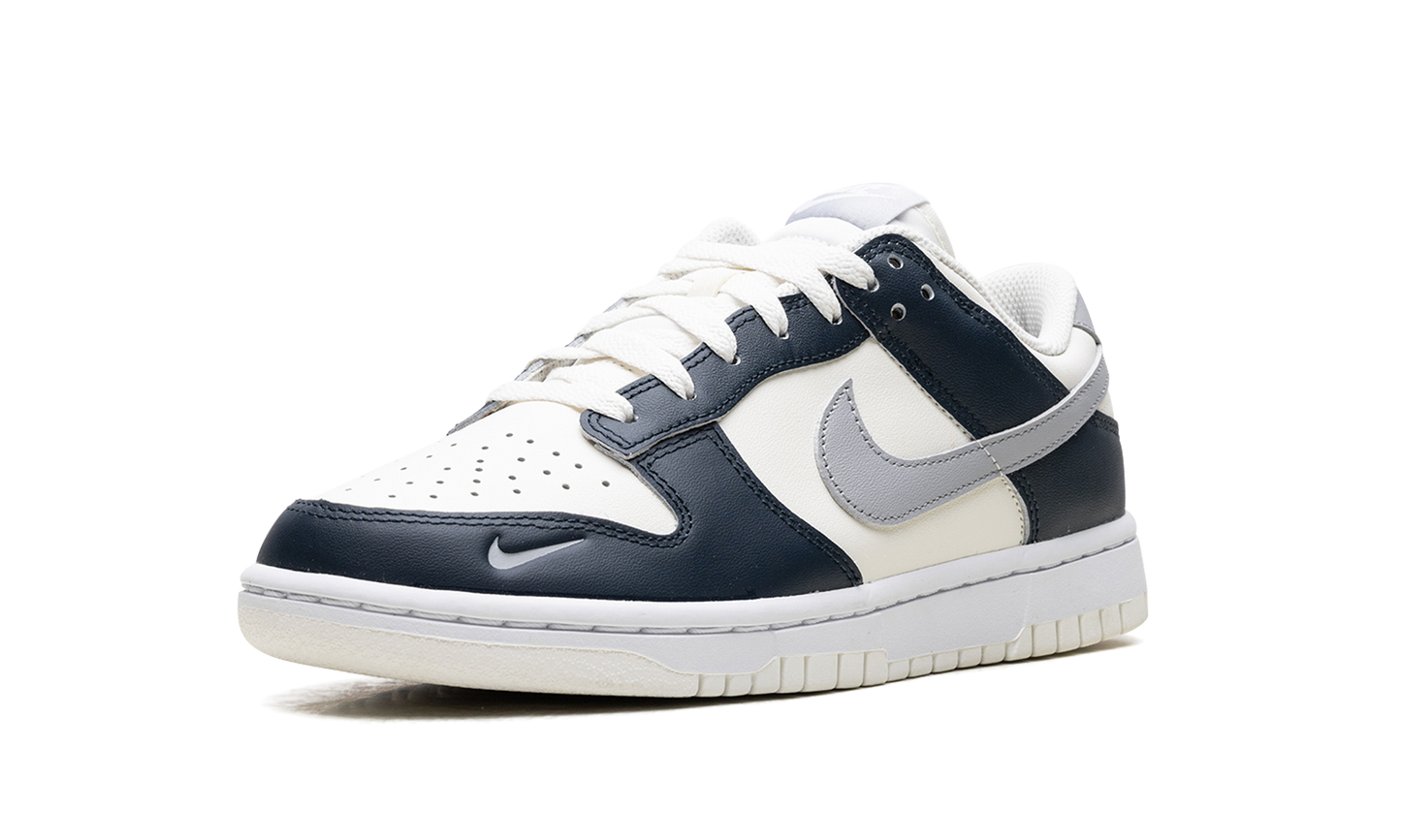 Dunk Low WMNS"Armoury Navy" HV2390 100