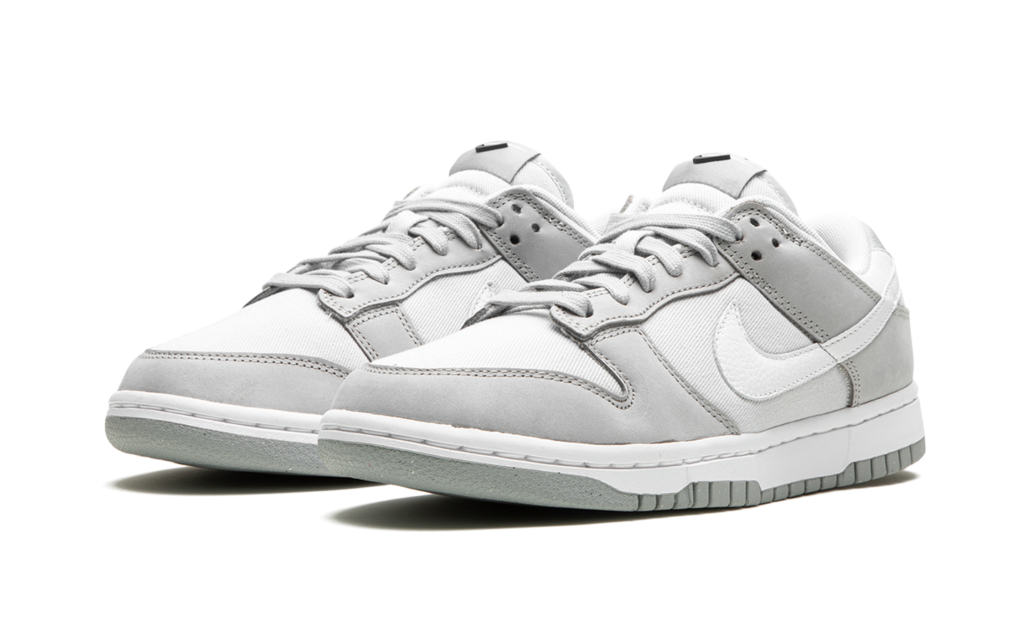 DUNK LOW LX NBHD WMNS"Light Smoke Grey" FB7720 002
