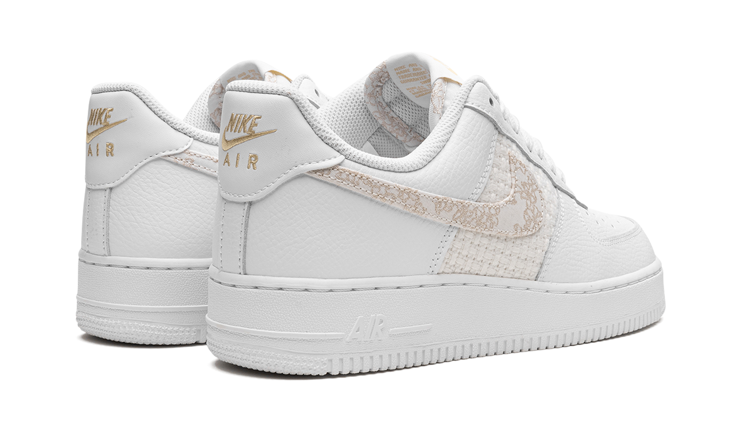 AIR FORCE 1'07 SE MNS WMNS"Flower Swoosh" DO9458 100