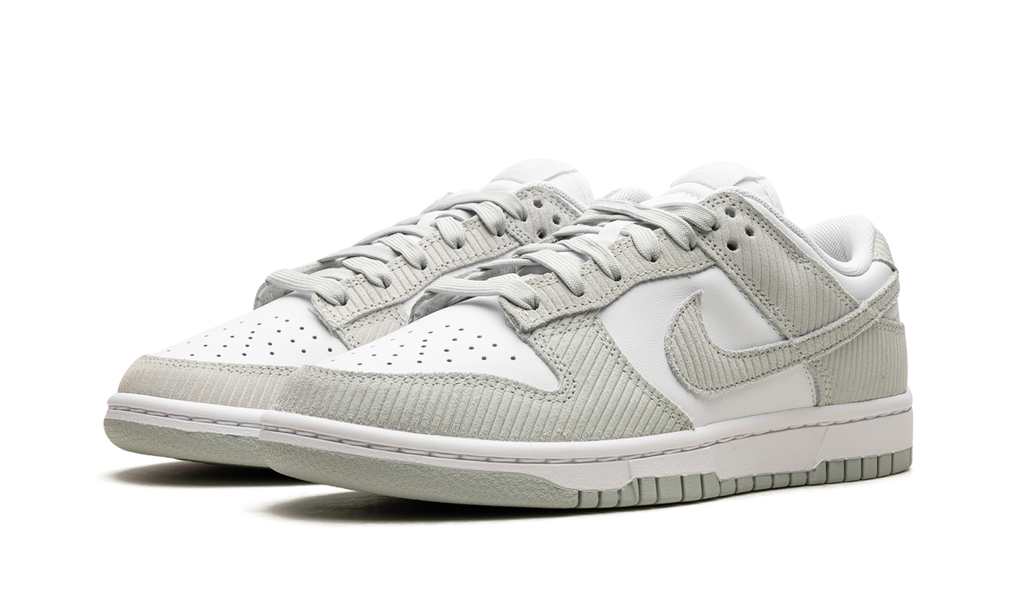 DUNK LOW WMNS"Grey Corduroy" FN7658 100